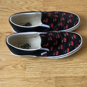 Vans classic slip on, 9.5 US men 11 US women black cherries
